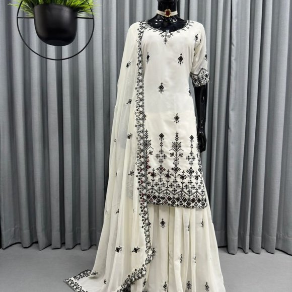 BEAUTIFUL SARA ALI KHAN WHITE SHRARA SET WITH ALL OVER SEQUENCE EMBROIDFERY WORK - Picture 7 of 12